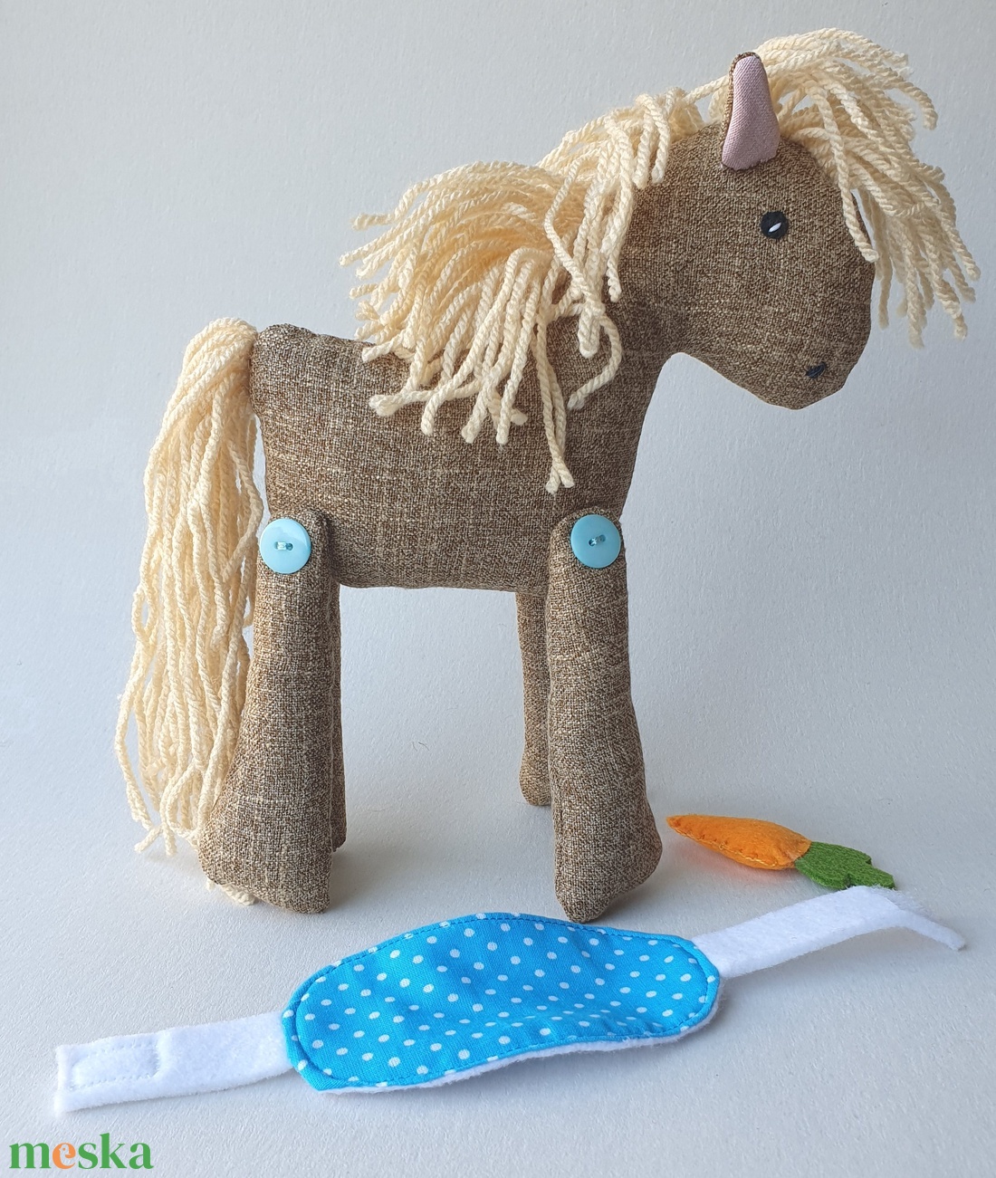 Szellő - cuki lovacska répával és levehető nyereggel AZONNAL VIHETŐ! - játék & sport - plüssállat & játékfigura - ló - Meska.hu