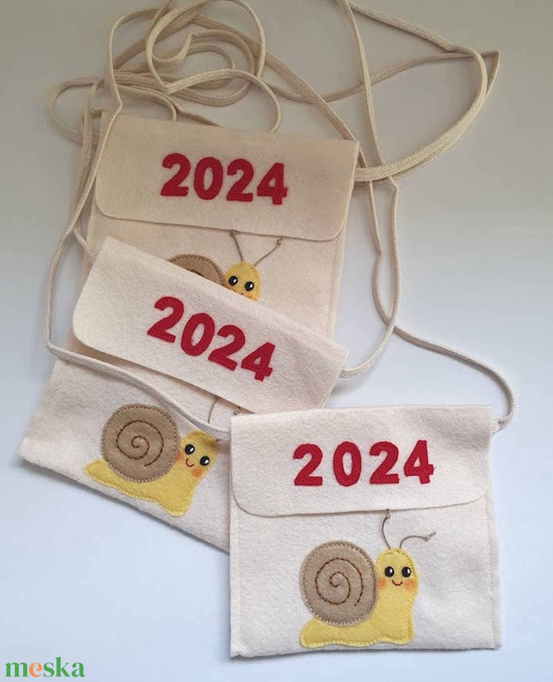 Csigás ballagó tarisznya Ovis/bölcsis ballagó tarisznya - választható mintával! - táska & tok - kézitáska & válltáska - tarisznya - Meska.hu