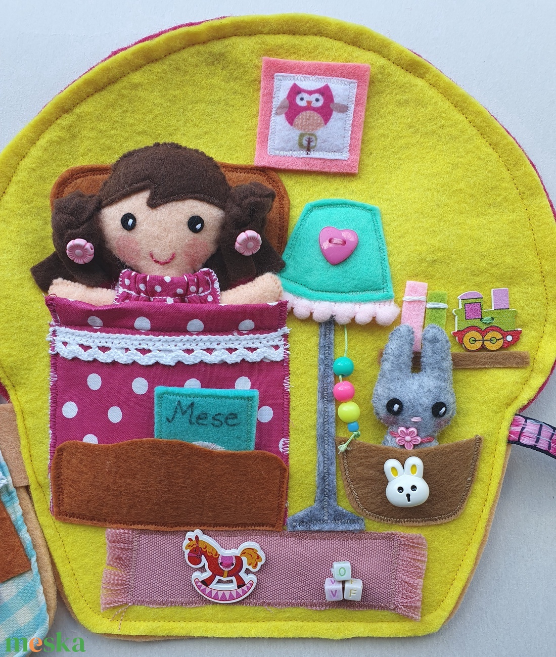 Mia muffin házikója- játszókönyv babával, kisnyuszival és rengeteg tépőzáras pakolgatni valóval ( AZONNAL VIHETŐ!) - baba - mama - baba játékok - textilkönyv & babakönyv - Meska.hu