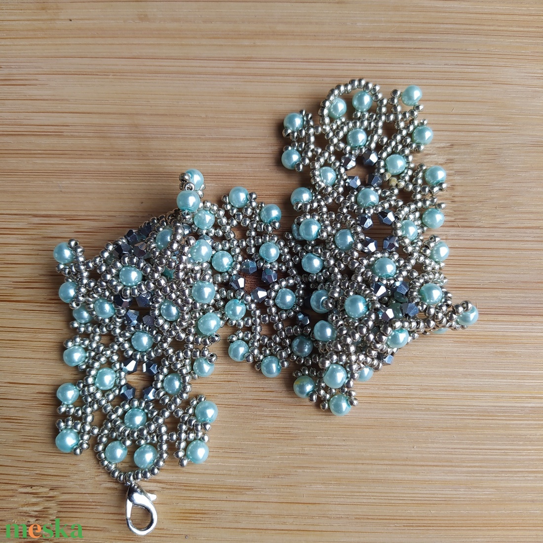 Kéktekla karkötő  - ékszer - karkötő - gyöngyös karkötő - Meska.hu