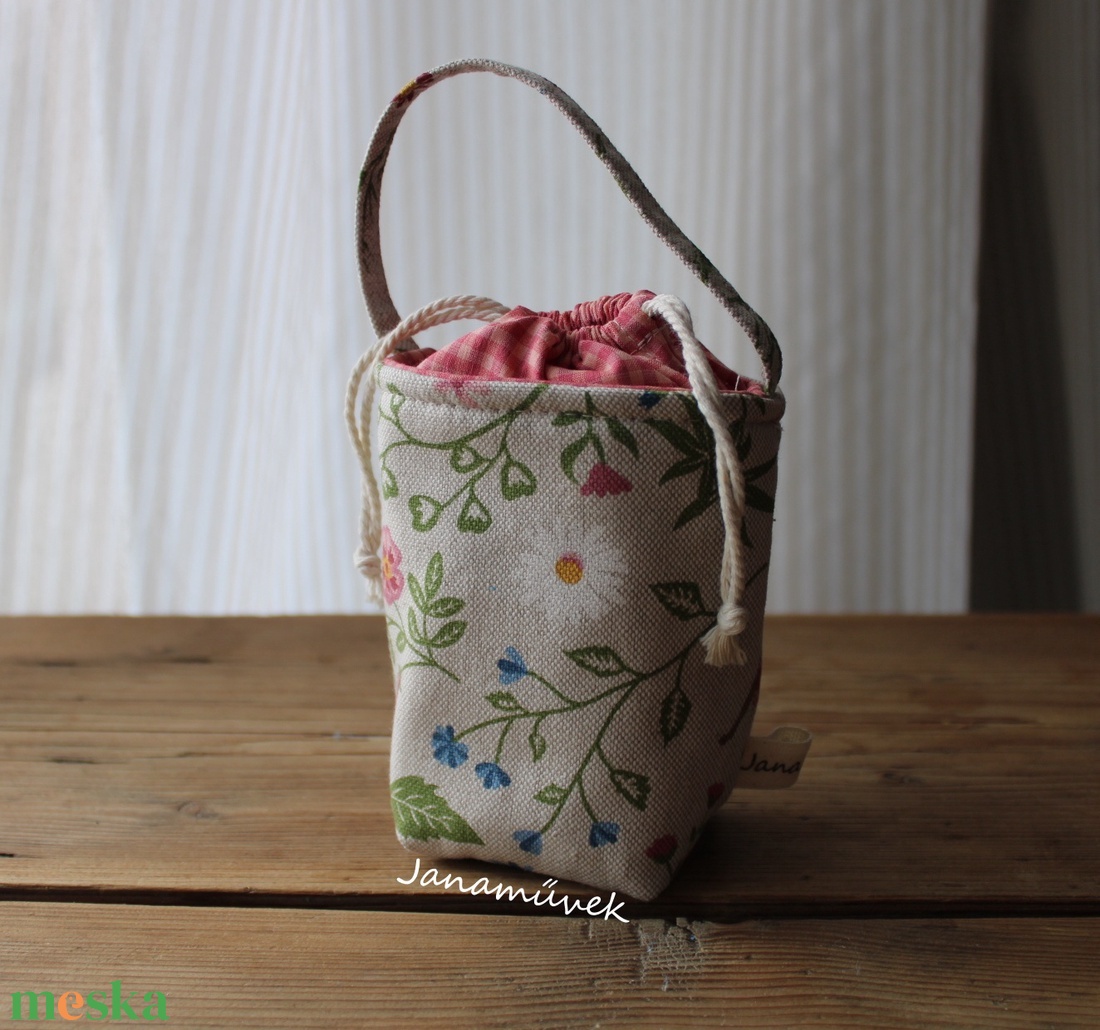 Fülhallgató tartó - táska & tok - pénztárca & más tok - fülhallgató tok  - Meska.hu