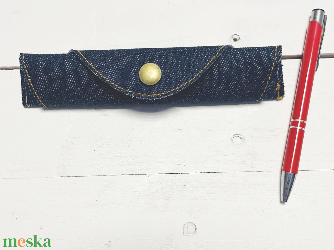 Farmer tolltartó - feltekerhető - otthon & életmód - papír, írószer - tolltartó & ceruzatekercs - Meska.hu