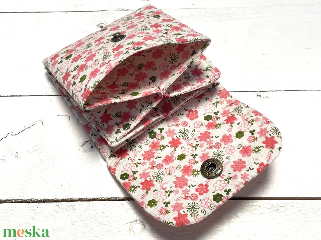 Kozmetikai tároló - mini - kis virágos -rózsaszín - táska & tok - neszesszer - Meska.hu Kozmetikai tároló - mini - kis virágos -rózsaszín - táska & tok - neszesszer - Meska.hu