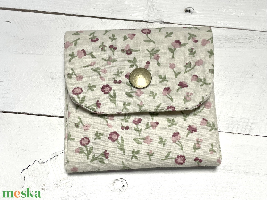 Kozmetikai tároló - mini - kis virágos - táska & tok - neszesszer - Meska.hu Kozmetikai tároló - mini - kis virágos - táska & tok - neszesszer - Meska.hu