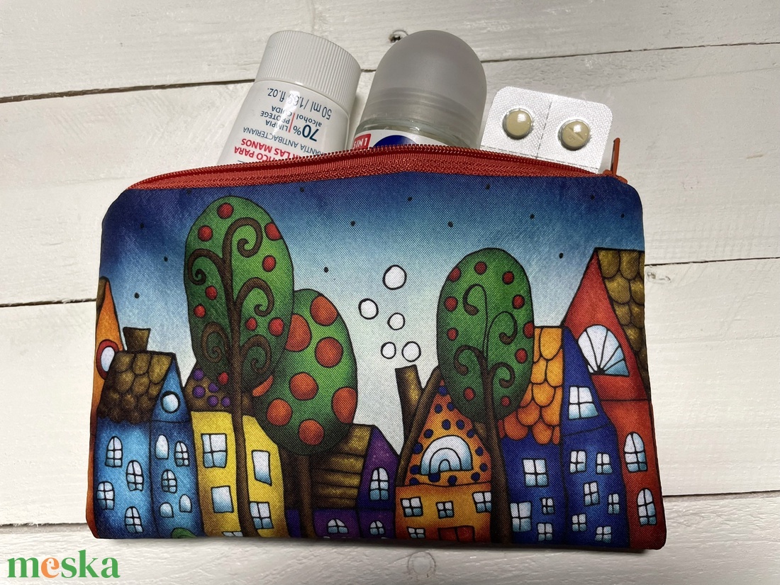 Házikós neszesszer - tolltartó - pipere - táska & tok - neszesszer - Meska.hu