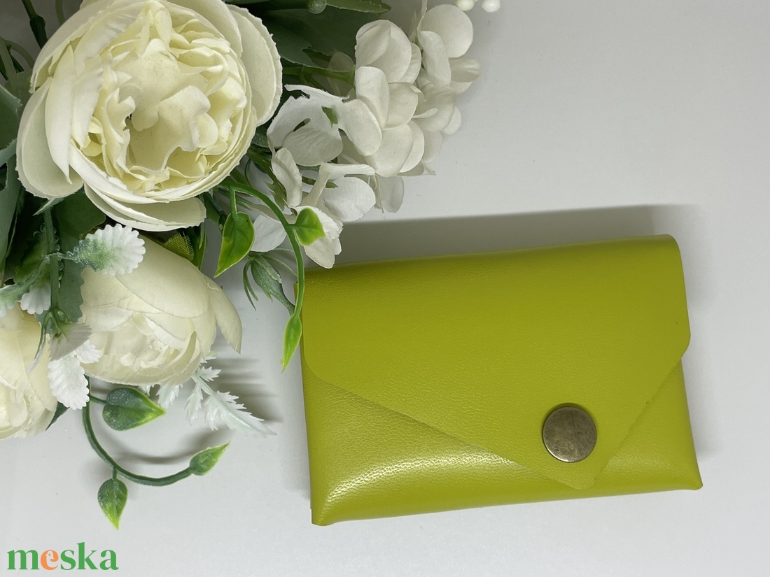 Valódi bőr zsebkendőtartó - sárgászöld - otthon & életmód - tárolás & rendszerezés - zsebkendőtartó - Meska.hu