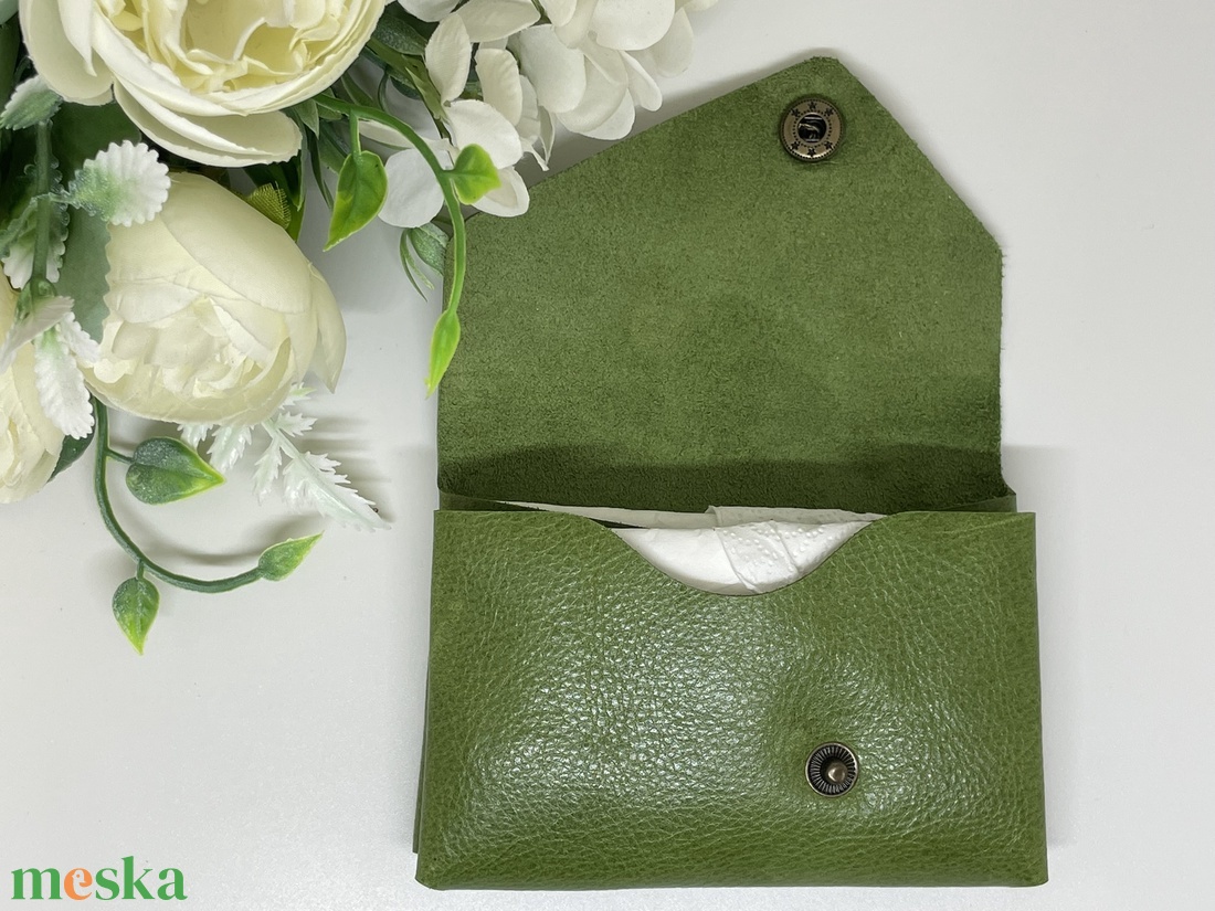 Valódi bőr zsebkendőtartó - olívazöld - otthon & életmód - tárolás & rendszerezés - zsebkendőtartó - Meska.hu