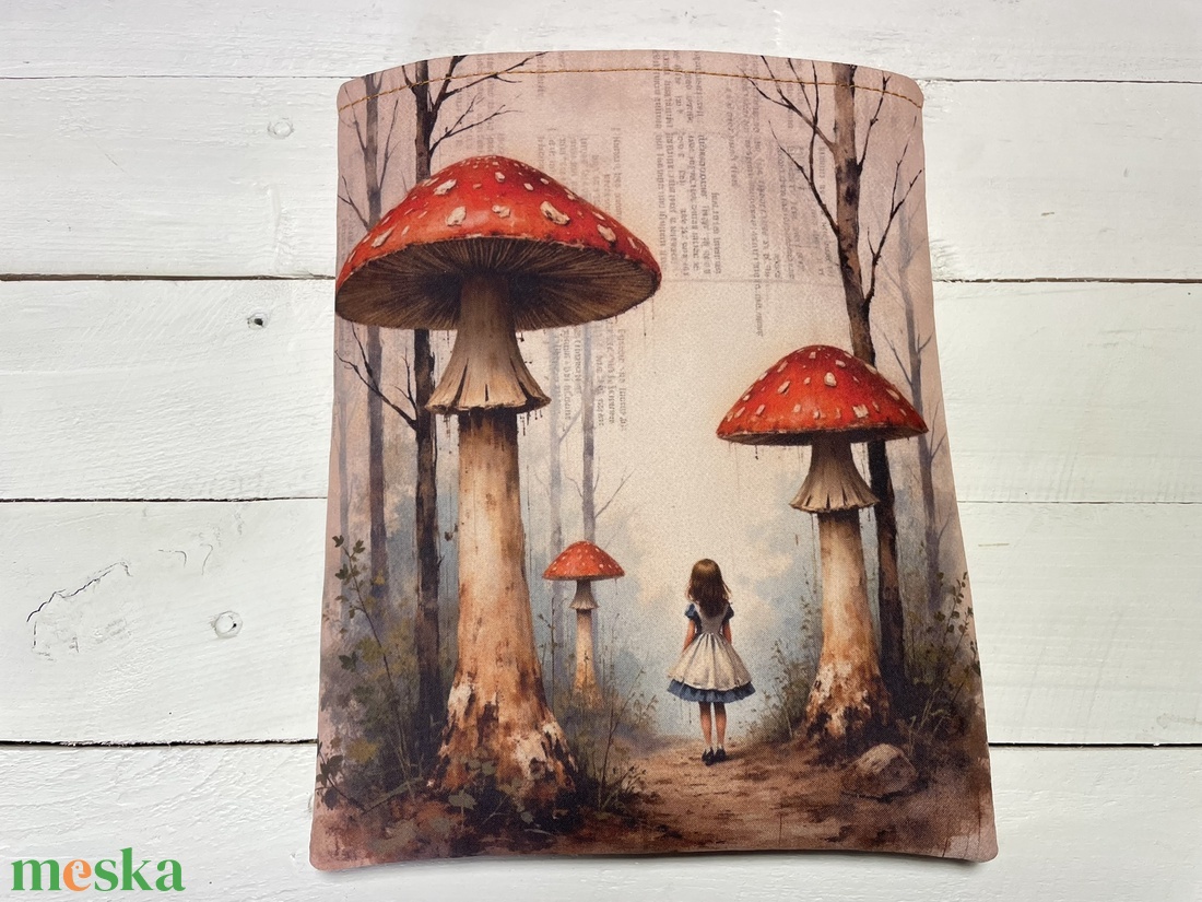 Alice és a Hernyó könyvtok � 21�25 cm - könyvtartó - könyv & zene - könyvtok - Meska.hu