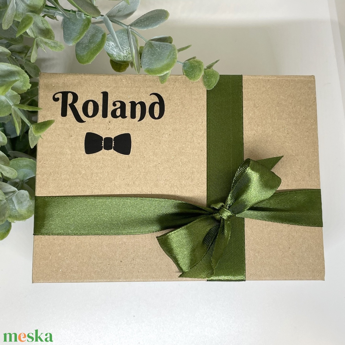 Tanúfelkérő ajándék - Farmer borítású fém flaska névre szóló bőr címkével - esküvő - meghívó & kártya - tanú felkérő - Meska.hu