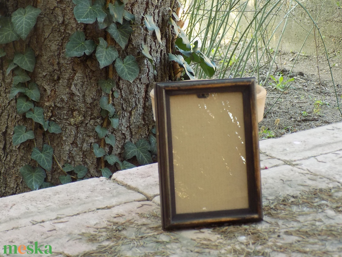 Képkeret-Fotókeret-10x15 cm-es képhez-Pácolt Dióbarna-Vékony-40 - otthon & életmód - dekoráció - kép & falikép - képkeret - Meska.hu Képkeret-Fotókeret-10x15 cm-es képhez-Pácolt Dióbarna-Vékony-40 - otthon & életmód - dekoráció - kép & falikép - képkeret - Meska.hu