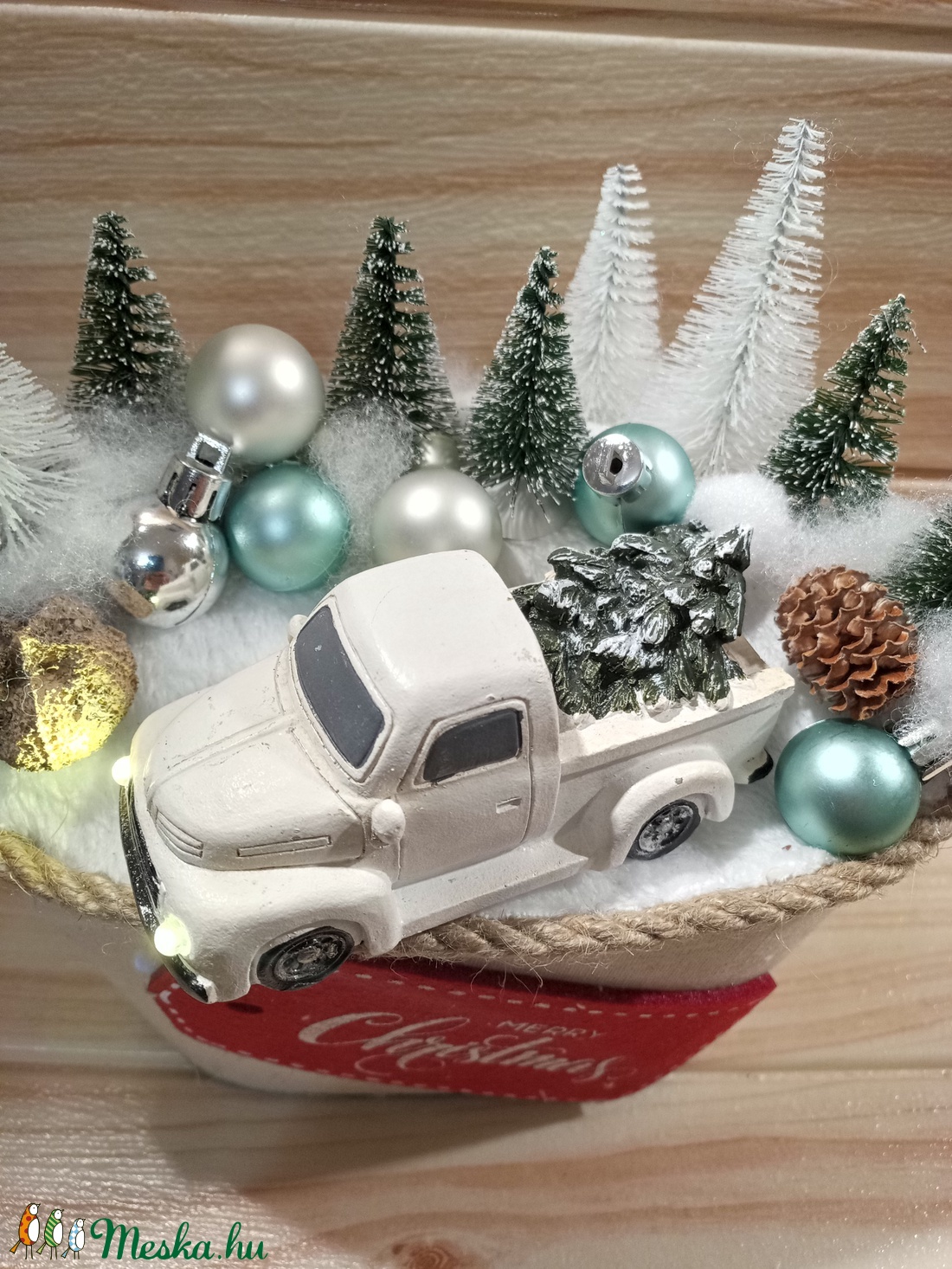 Autó erdei úton-világító fényszórókkal- karácsonyi dekoráció - karácsony - karácsonyi lakásdekoráció - Meska.hu