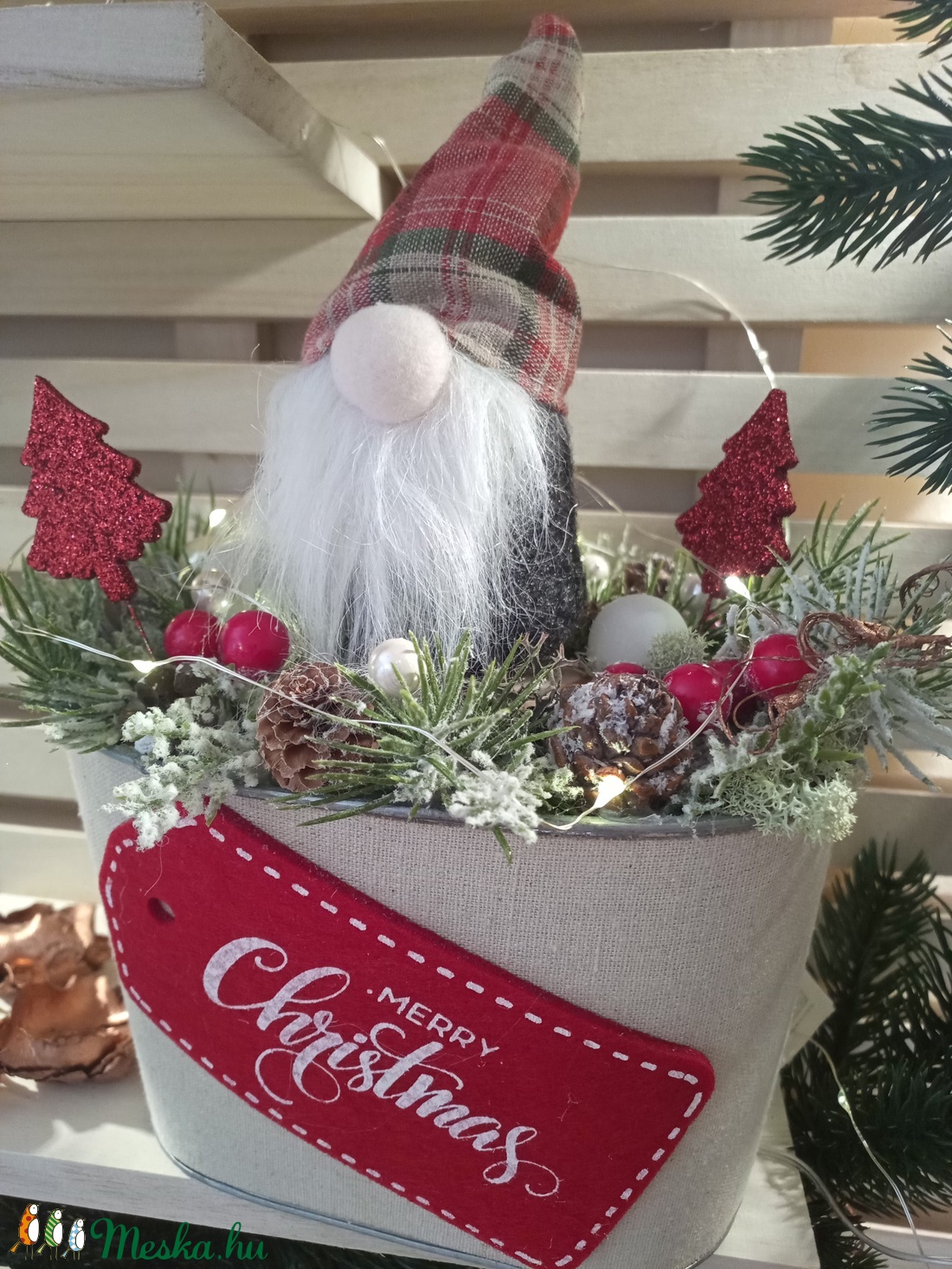Manós karácsonyi asztaldísz LED világítással - karácsony - karácsonyi lakásdekoráció - karácsonyi manók, figurák - Meska.hu