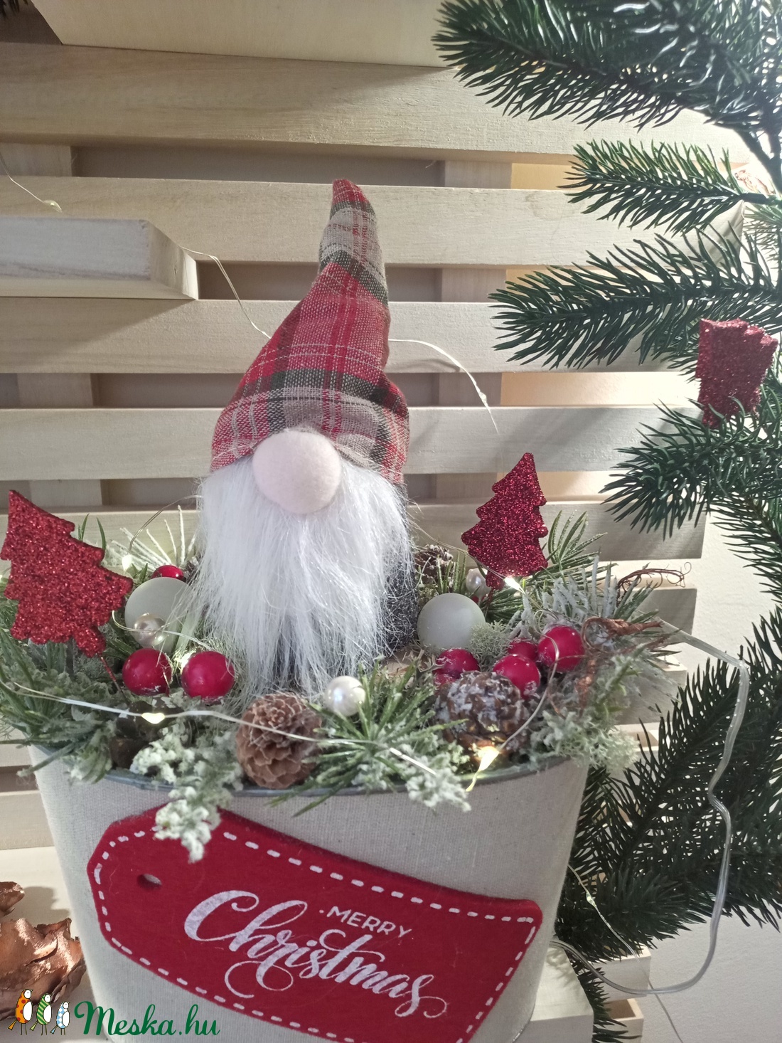 Manós karácsonyi asztaldísz LED világítással - karácsony - karácsonyi lakásdekoráció - karácsonyi manók, figurák - Meska.hu