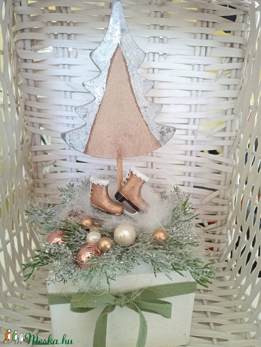 Mini asztaldísz ezüstfenyő - karácsony - karácsonyi lakásdekoráció - karácsonyi lakásdíszek - Meska.hu