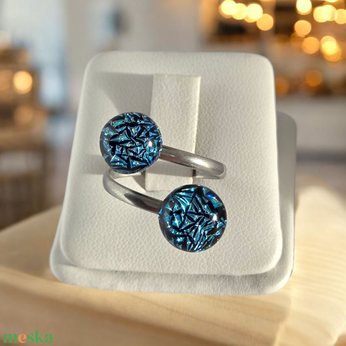 Glamor menta csillogó gyürü - ékszer - gyűrű - üveglencsés gyűrű - Meska.hu Glamor menta csillogó gyürü - ékszer - gyűrű - üveglencsés gyűrű - Meska.hu