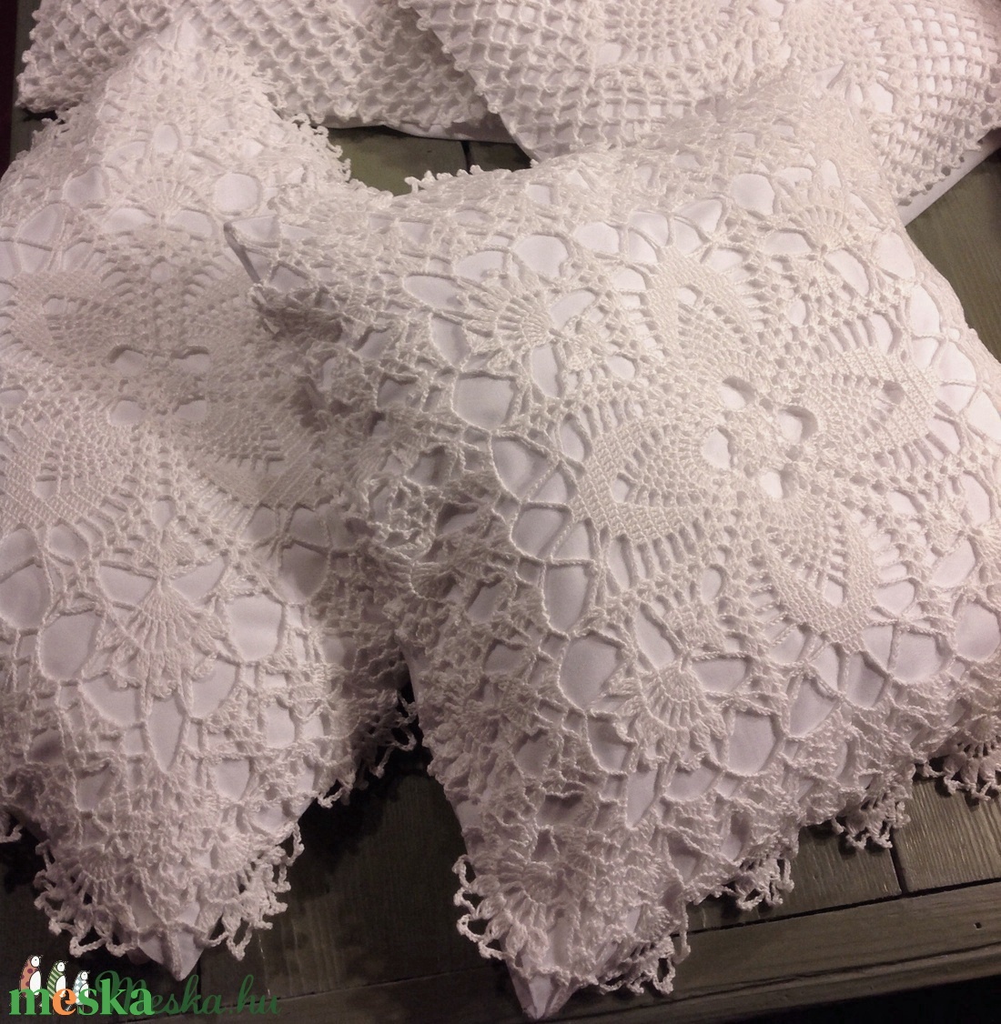 Fehér horgolt párnahuzat (40x40) - otthon & életmód - lakástextil - párna & párnahuzat - Meska.hu