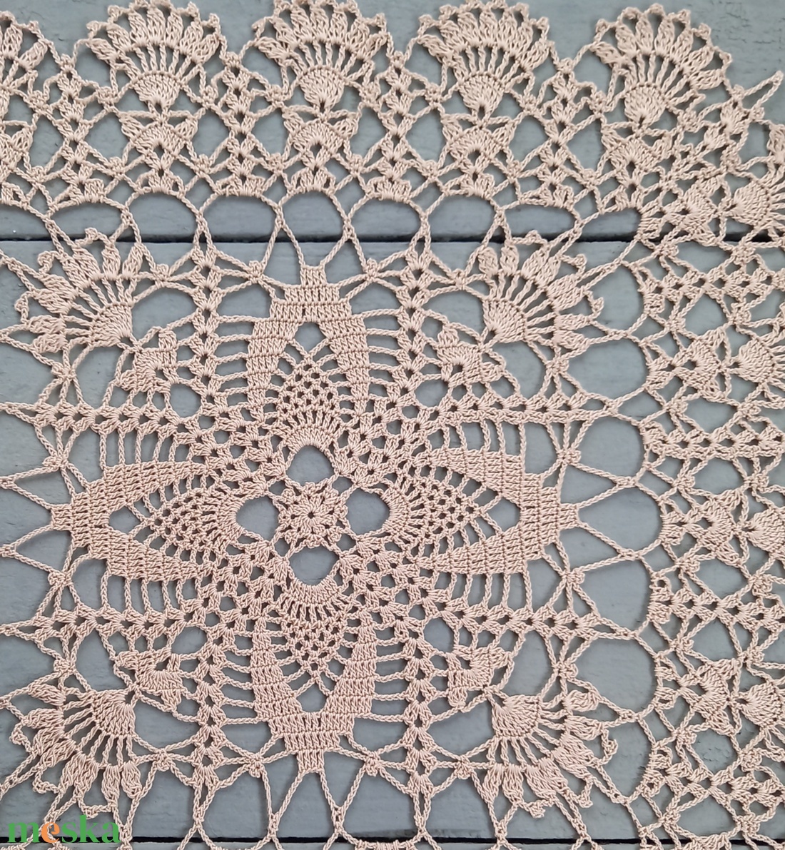 Négyszögletes, ekrü horgolt terítő (kb. 47x47 cm) - otthon & életmód - dekoráció - asztal és polc dekoráció - horgolt & csipketerítő - Meska.hu Négyszögletes, ekrü horgolt terítő (kb. 47x47 cm) - otthon & életmód - dekoráció - asztal és polc dekoráció - horgolt & csipketerítő - Meska.hu