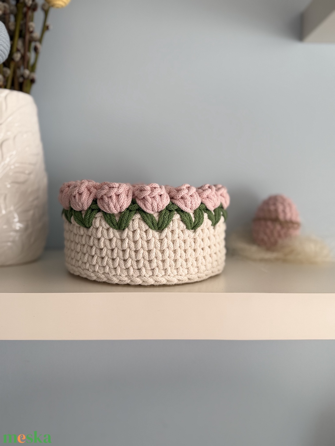 Horgolt tulipános kosár - ünnepi díszek, dekorációk - húsvéti díszek és dekorációk - húsvéti kosár - Meska.hu