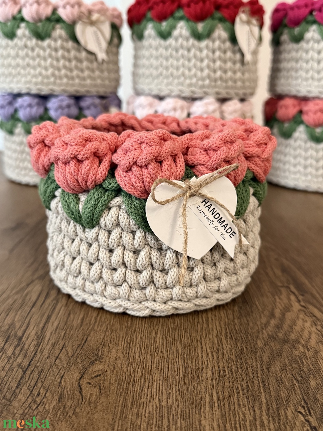 Mini horgolt tulipános kosárka - otthon & életmód - tárolás & rendszerezés - tárolókosár - Meska.hu