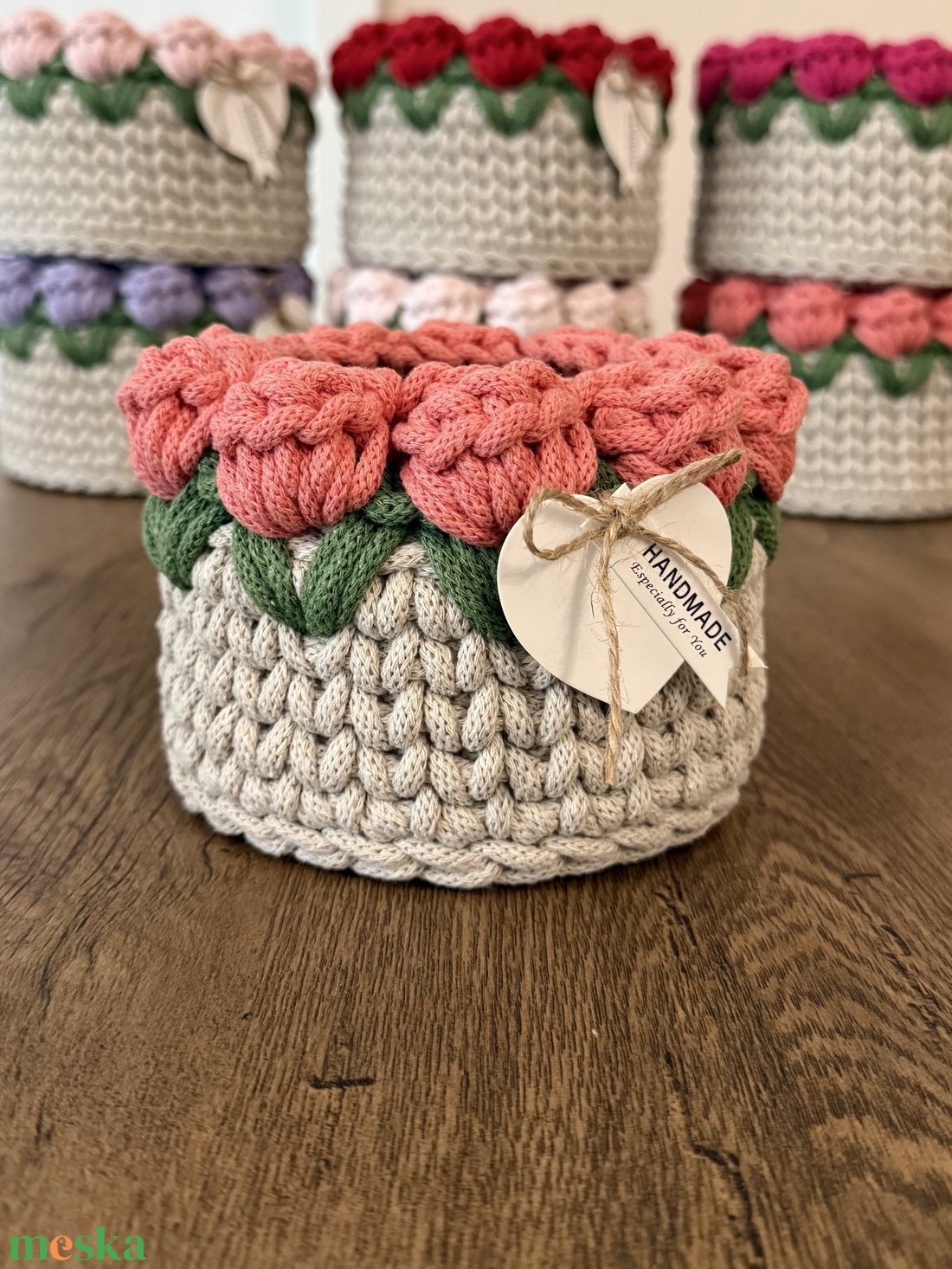 Mini horgolt tulipános kosárka - otthon & életmód - tárolás & rendszerezés - tárolókosár - Meska.hu