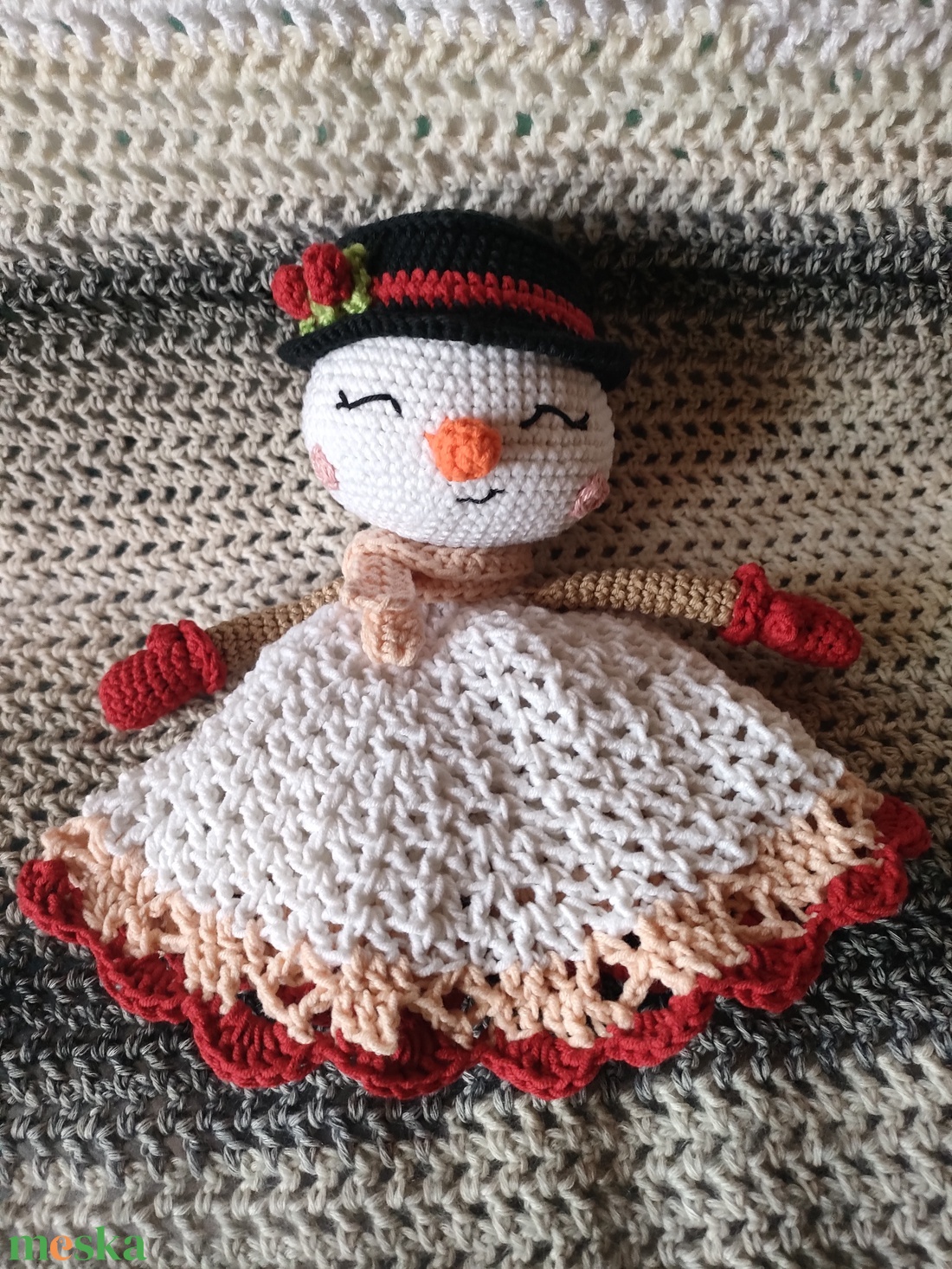 Hóember szundikendő - Horgolt - játék & sport - 3 éves kor alattiaknak - alvóka & rongyi - Meska.hu