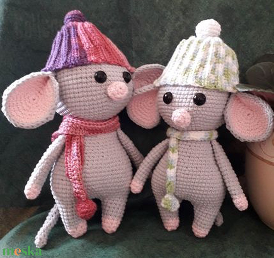 Teodóra egérke - horgolt (amigurumi) játék - játék & sport - plüssállat & játékfigura - egér - Meska.hu Teodóra egérke - horgolt (amigurumi) játék - játék & sport - plüssállat & játékfigura - egér - Meska.hu