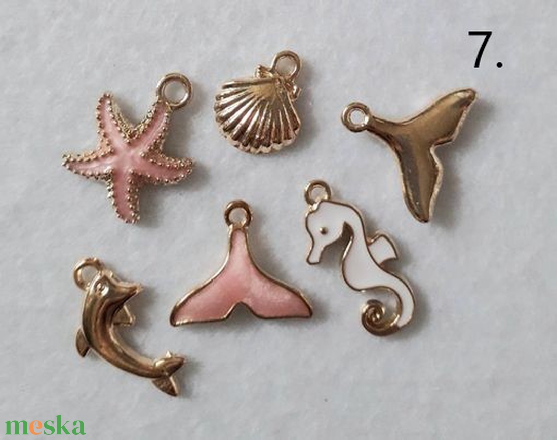 Színes medál csomagok - symbols, sea, sea animals, girly (2994) - kellékek & szerszámok - gyöngyfűzés kellékek - egyéb alkatrész - Meska.hu Színes medál csomagok - symbols, sea, sea animals, girly (2994) - kellékek & szerszámok - gyöngyfűzés kellékek - egyéb alkatrész - Meska.hu