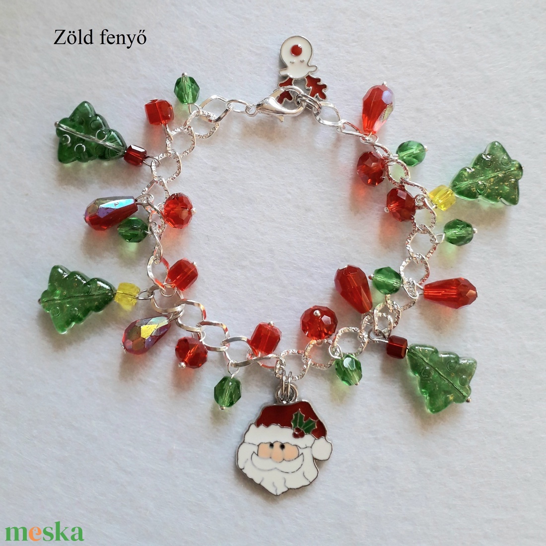 Négy különböző, csillogó karácsonyi girland karkötő - ékszer - karkötő - karkötő medállal - Meska.hu
