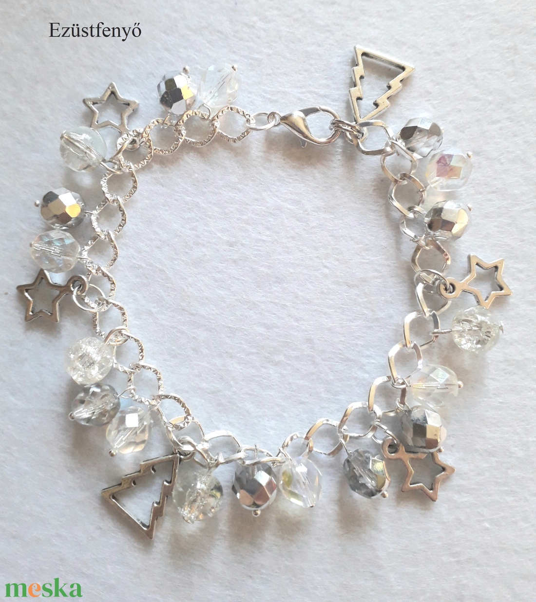 Négy különböző, csillogó karácsonyi girland karkötő - ékszer - karkötő - karkötő medállal - Meska.hu