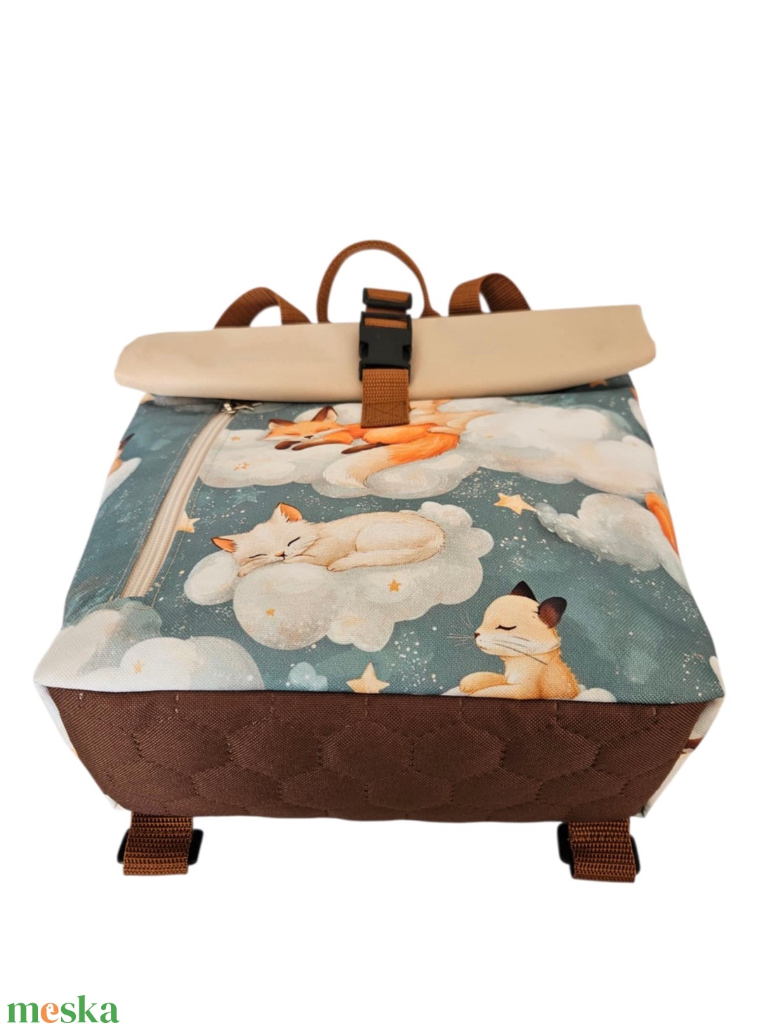 Alvó rókás roll-top hátizsák - táska & tok - hátizsák - roll top hátizsák - Meska.hu