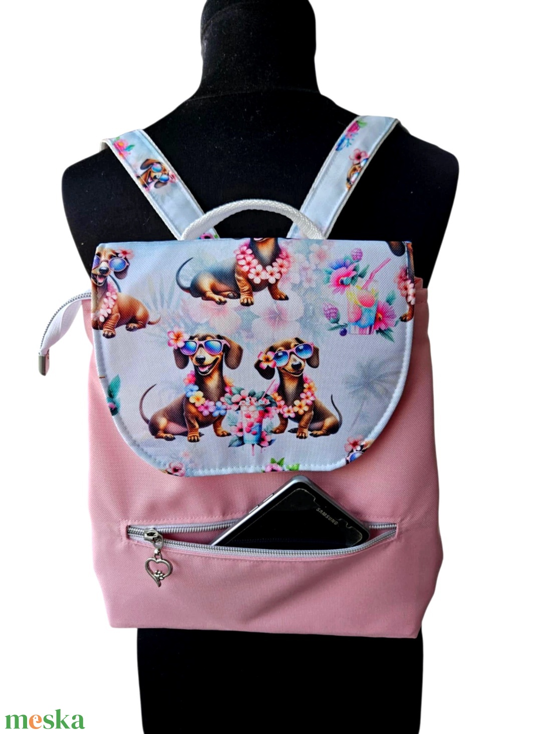 Tacskó mintás vízálló ovis/sulis hátika - játék & sport - ovis felszerelés - ovis hátizsák - Meska.hu