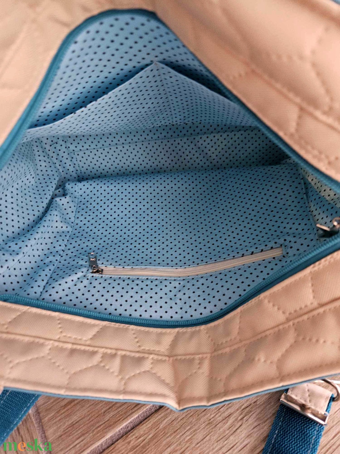 Vidám tavaszi gingko mintás vízálló női táska ajándék kulcstartóval - táska & tok - kézitáska & válltáska - válltáska - Meska.hu