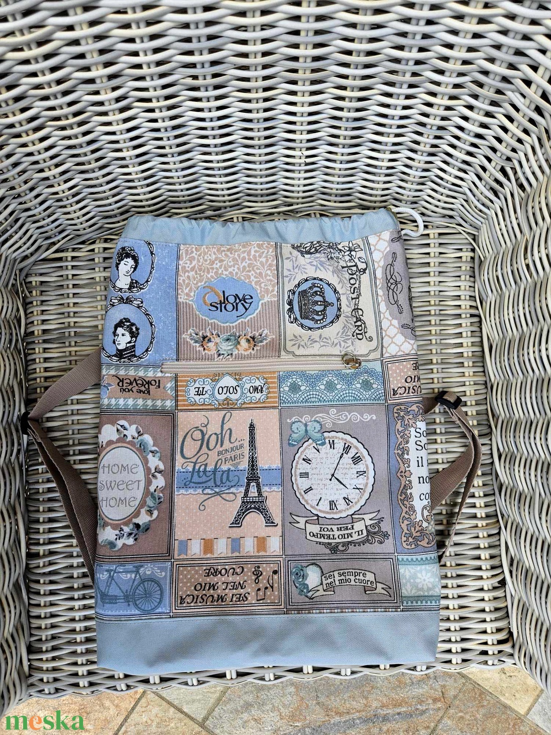 Francia hangulatú hátizsák vízálló talprésszel - táska & tok - hátizsák - tornazsák, gymbag - Meska.hu