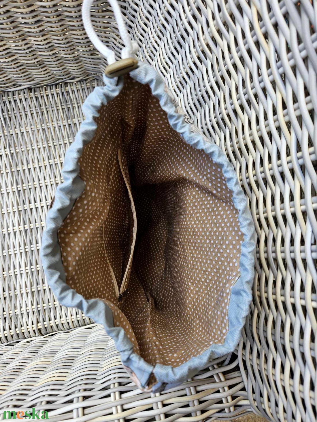 Francia hangulatú hátizsák vízálló talprésszel - táska & tok - hátizsák - tornazsák, gymbag - Meska.hu