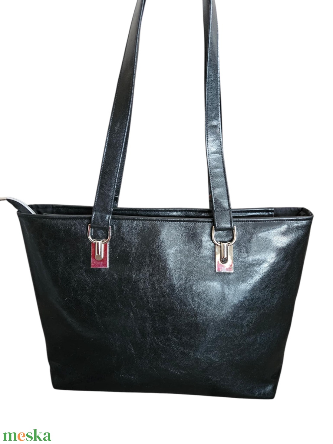 Fényes fekete textilbőr táska laptoptartó rekesszel - táska & tok - kézitáska & válltáska - válltáska - Meska.hu