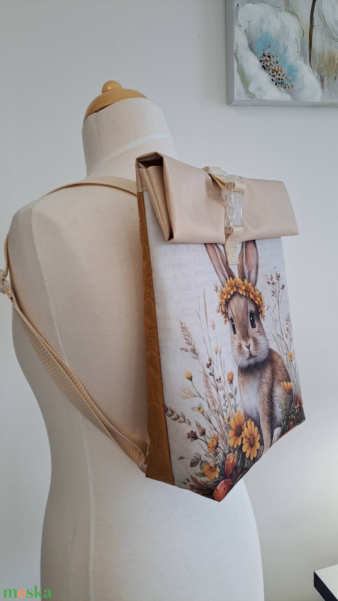 Vízálló nyuszis roll-top hátizsák föld színekben - táska & tok - hátizsák - roll top hátizsák - Meska.hu