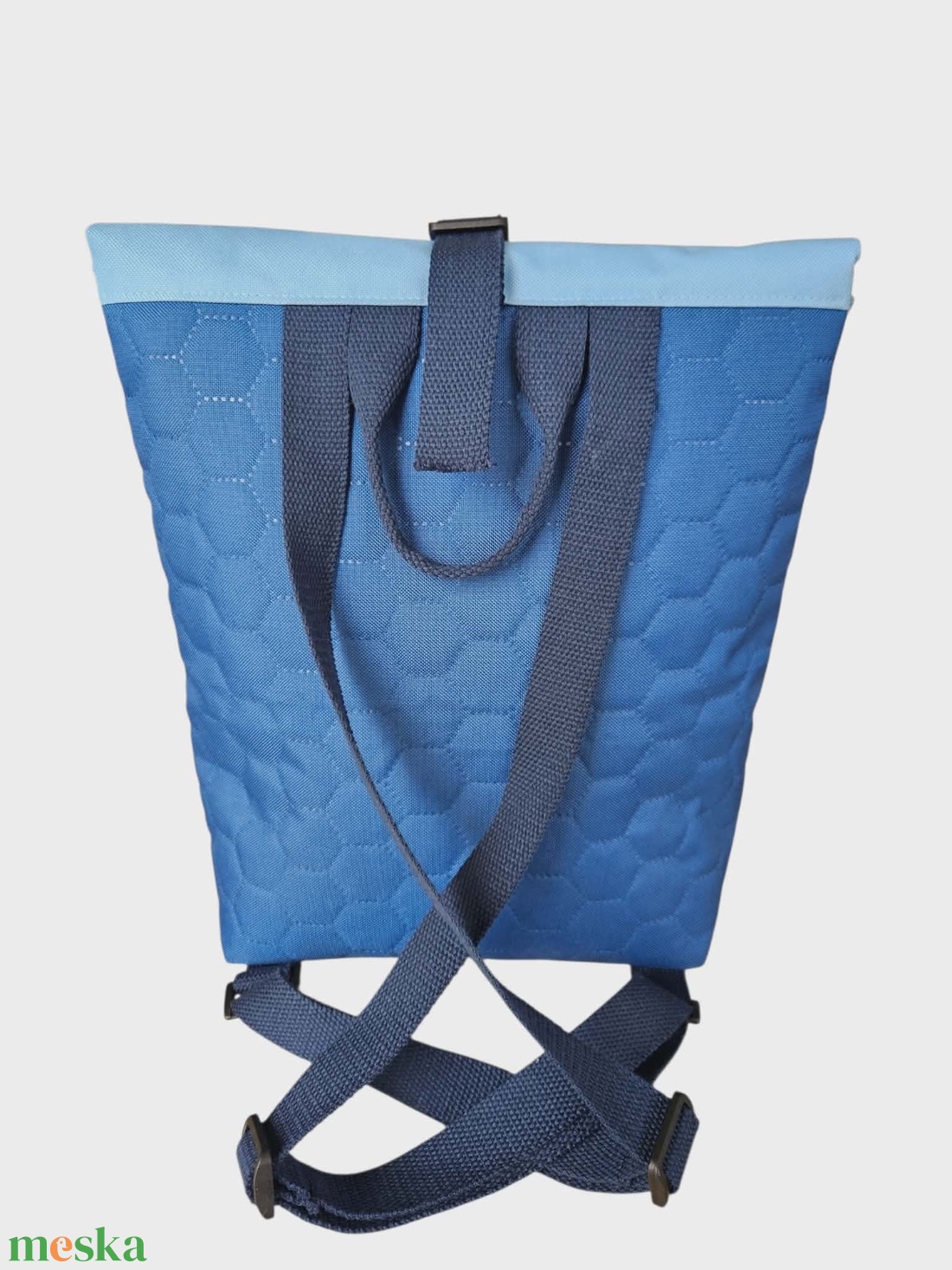 Vízálló nyuszis roll-top hátizsák  - táska & tok - hátizsák - roll top hátizsák - Meska.hu