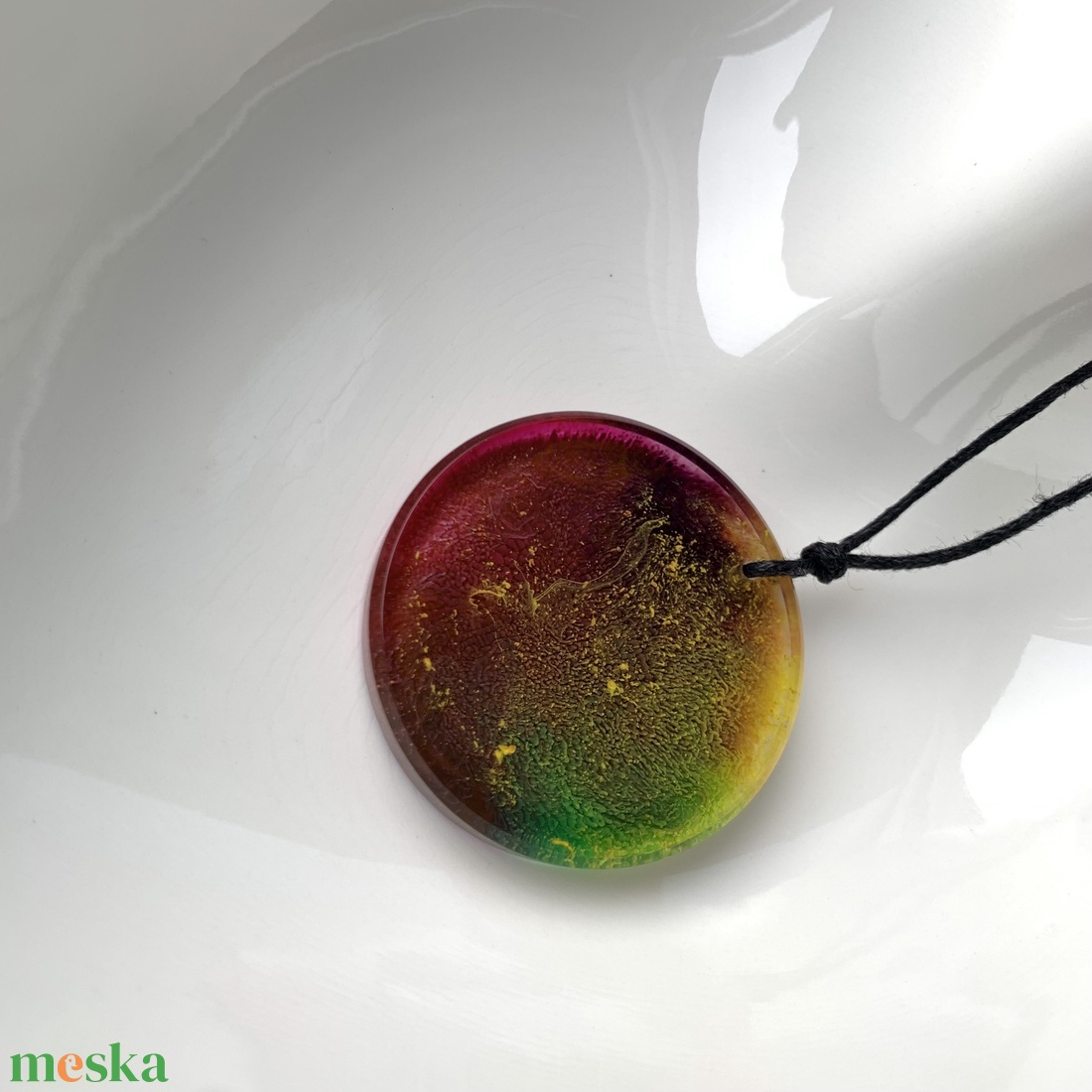 Színkavalkád epoxy medál - ékszer - nyaklánc - medálos nyaklánc - Meska.hu Színkavalkád epoxy medál - ékszer - nyaklánc - medálos nyaklánc - Meska.hu