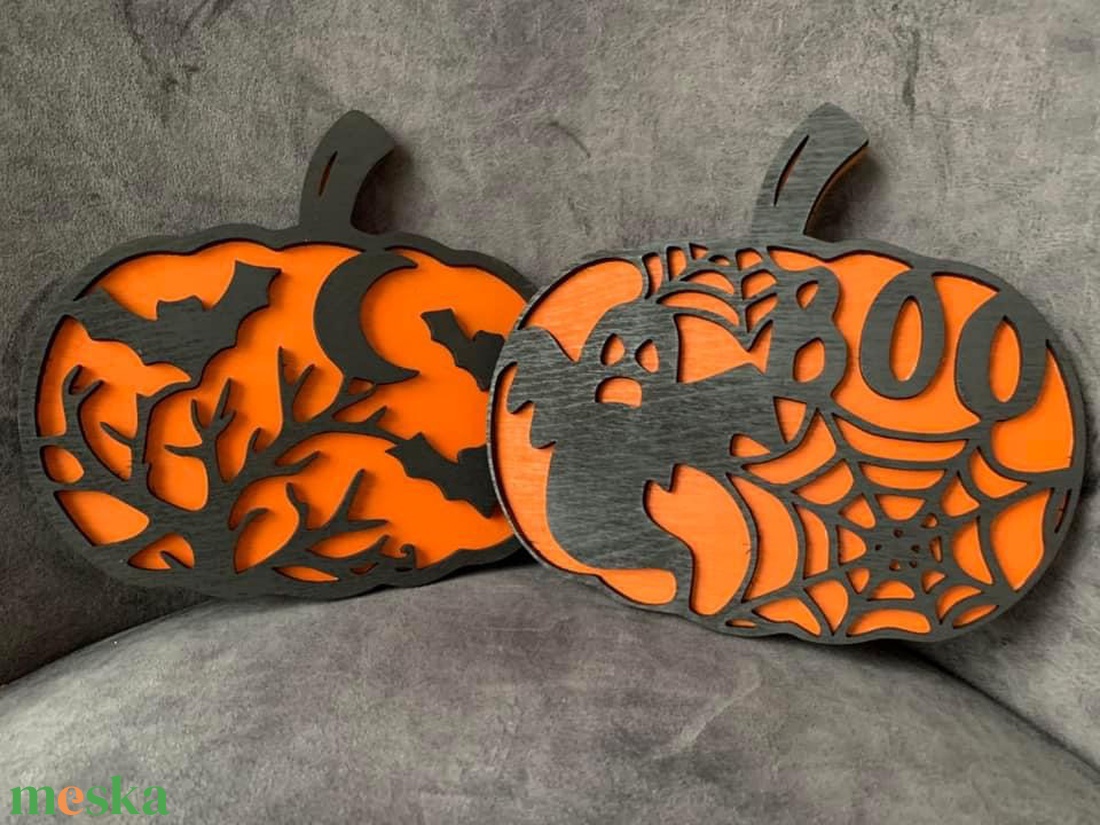 Halloween tök dekor szellemes BOO és denevéres minta - otthon & életmód - dekoráció - halloween - halloweeni ajtódíszek és ablakdíszek - Meska.hu Halloween tök dekor szellemes BOO és denevéres minta - otthon & életmód - dekoráció - halloween - halloweeni ajtódíszek és ablakdíszek - Meska.hu