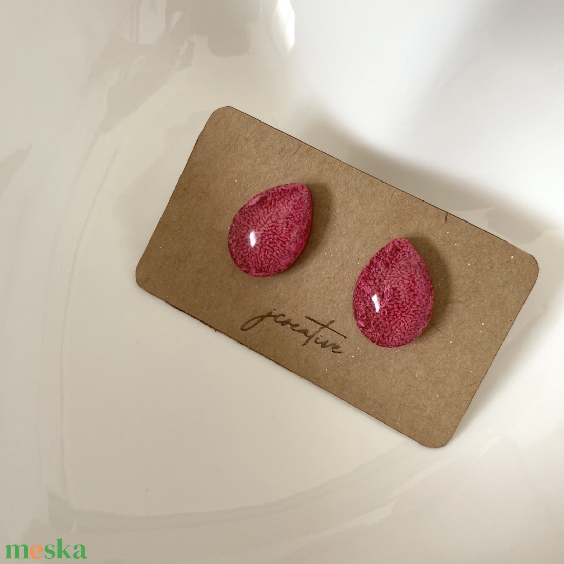 Pink csepp epoxy fülbevaló - ékszer - fülbevaló - pötty fülbevaló - Meska.hu Pink csepp epoxy fülbevaló - ékszer - fülbevaló - pötty fülbevaló - Meska.hu
