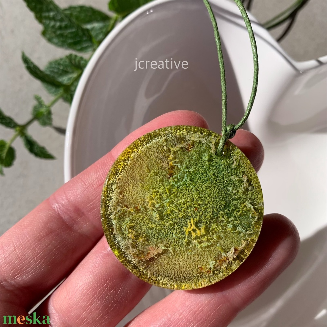Lime - nyári hangulatú epoxy medál - ékszer - nyaklánc - medálos nyaklánc - Meska.hu Lime - nyári hangulatú epoxy medál - ékszer - nyaklánc - medálos nyaklánc - Meska.hu