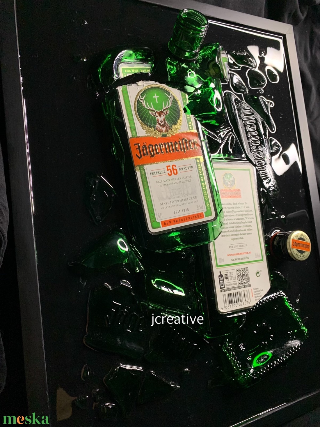 Zöld üveg falikép újrahasznosított, kézzel készült dekoráció epoxy gyantával - otthon & életmód - dekoráció - fali és függő dekoráció - falra akasztható dekor - Meska.hu