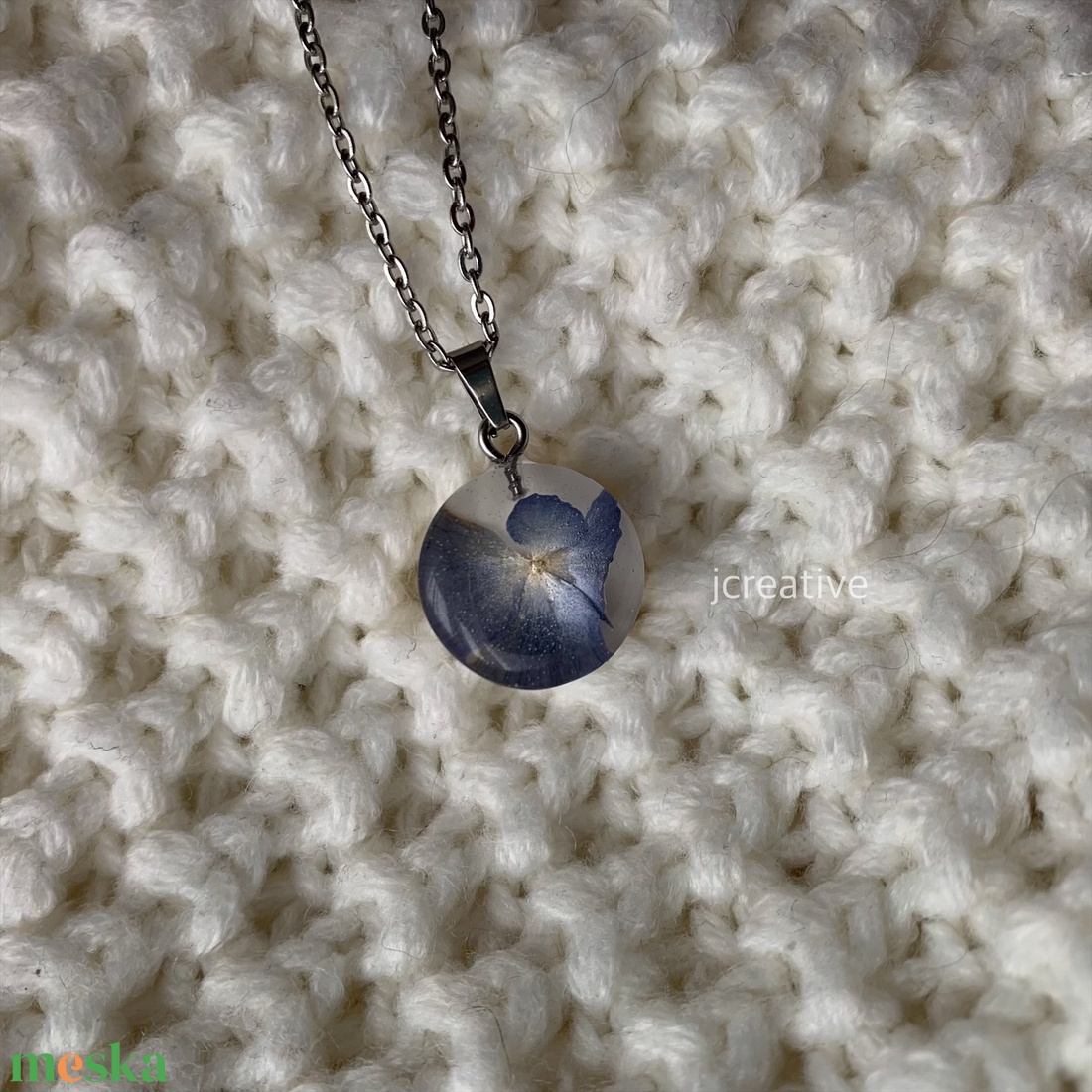 Valódi hortenzia virágos gyanta medál - ékszer - nyaklánc - medál - Meska.hu