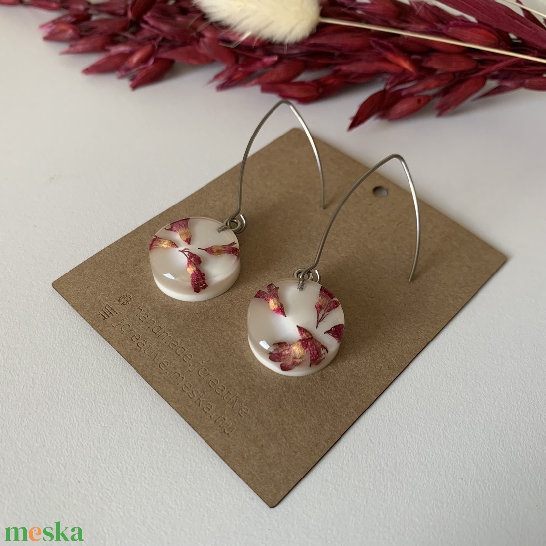 Tűzeső epoxy fülbevaló - ékszer - fülbevaló - lógós kerek fülbevaló - Meska.hu