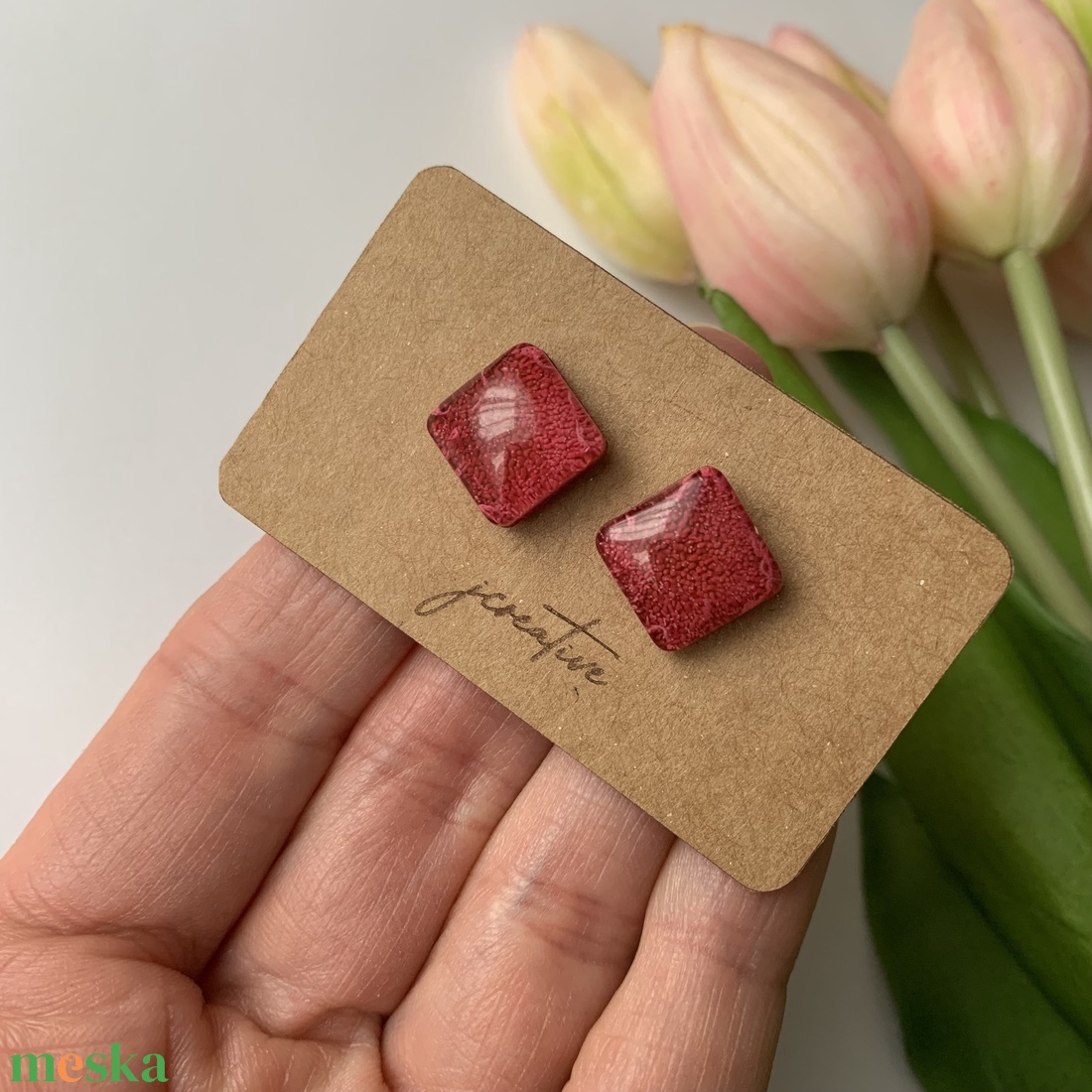 Pink epoxy bedugós fülbevaló - ékszer - fülbevaló - pötty fülbevaló - Meska.hu