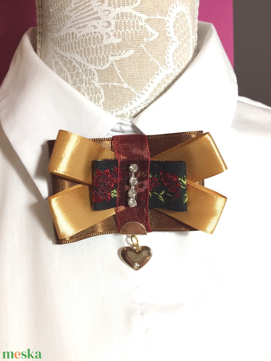 Romantikusi masni  kitűző - ékszer - kitűző és bross - Meska.hu