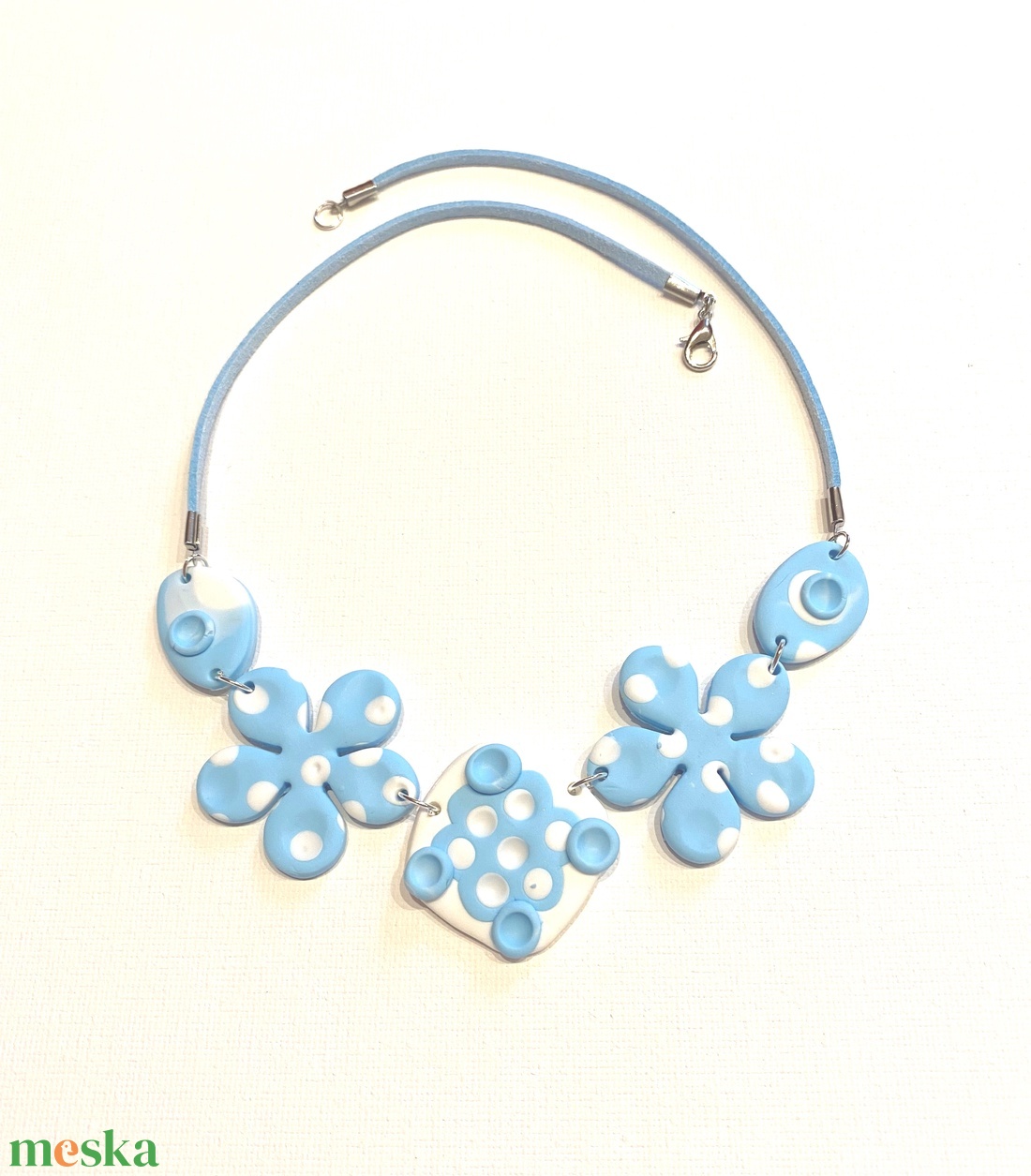 Fehér pöttyös - ékszer - nyaklánc - statement nyaklánc - Meska.hu
