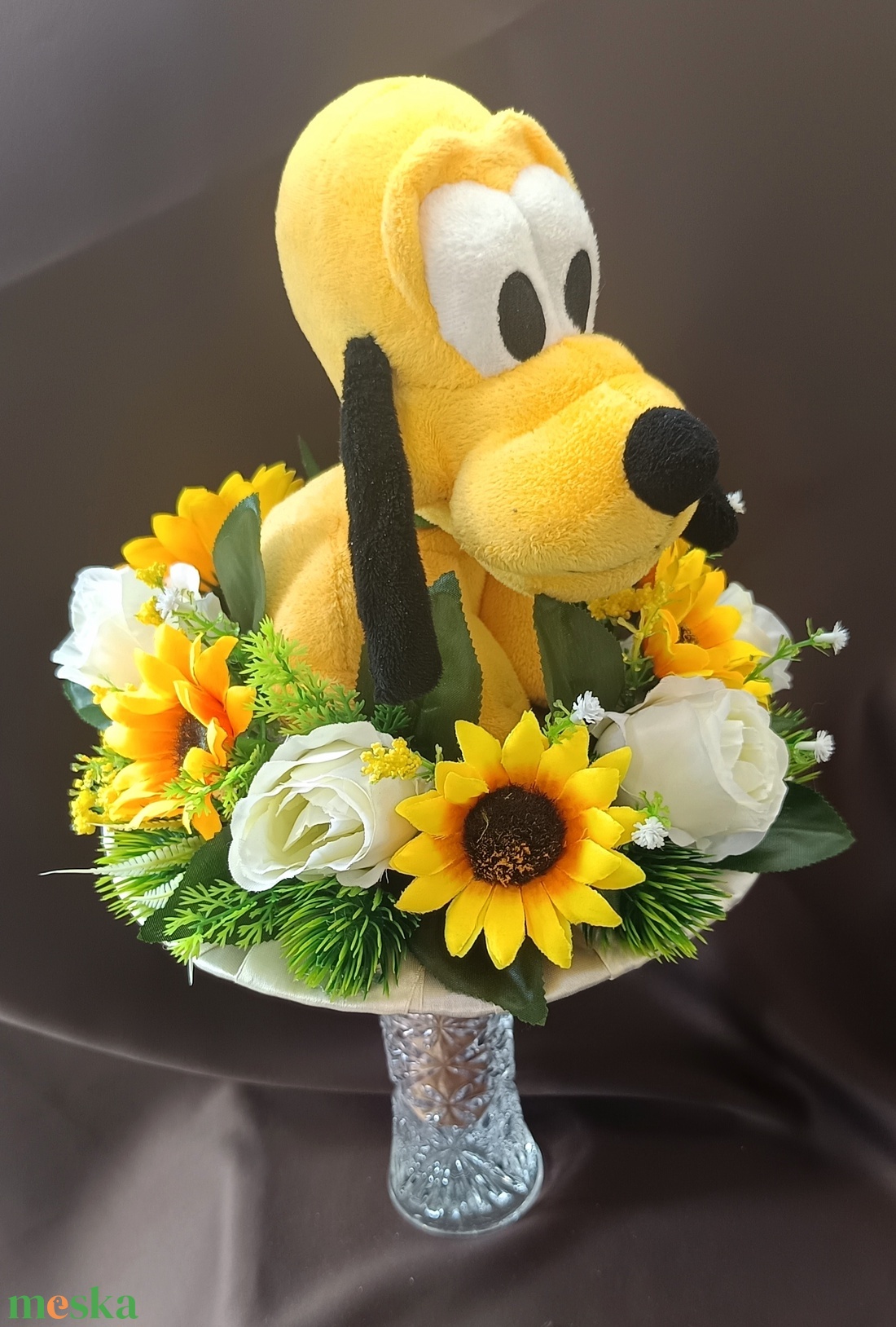 Egyedi Disney pluto ballagási csokor örök csokor - otthon & életmód - virágdekoráció - virágok - virágcsokor - Meska.hu