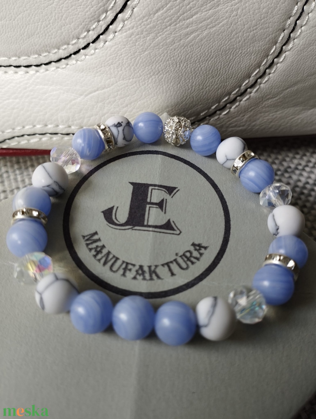 Ásvány karkötő szett: Kék Csipke Achát, Matt Howlite és bőr - ékszer - karkötő - gyöngyös karkötő - Meska.hu Ásvány karkötő szett: Kék Csipke Achát, Matt Howlite és bőr - ékszer - karkötő - gyöngyös karkötő - Meska.hu
