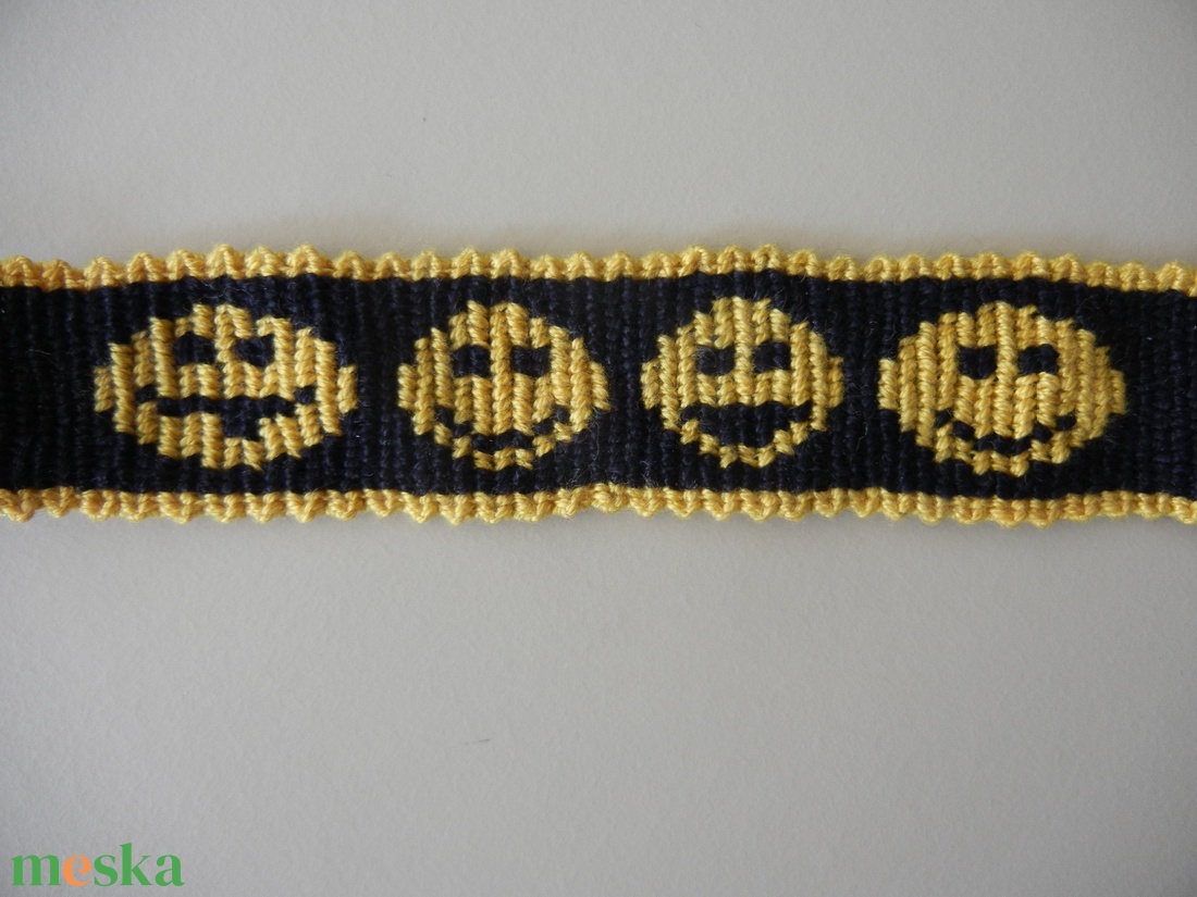 Smile-karkötő - ékszer - karkötő - fonott karkötő - Meska.hu Smile-karkötő - ékszer - karkötő - fonott karkötő - Meska.hu